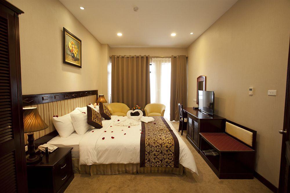 Asean Halong Hotel Ха Лонг Екстериор снимка