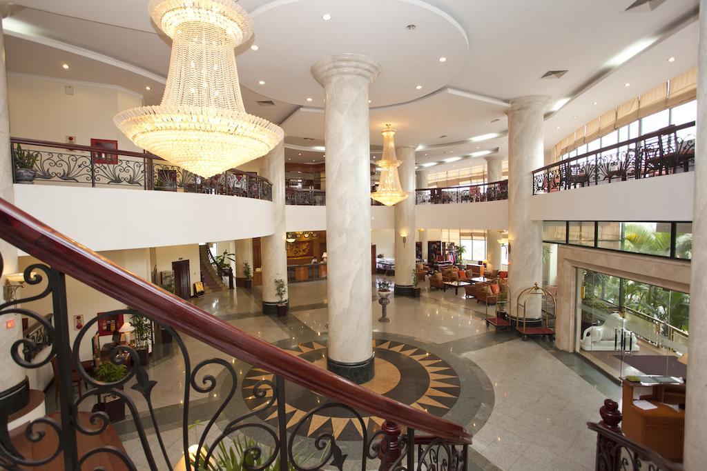 Asean Halong Hotel Ха Лонг Екстериор снимка