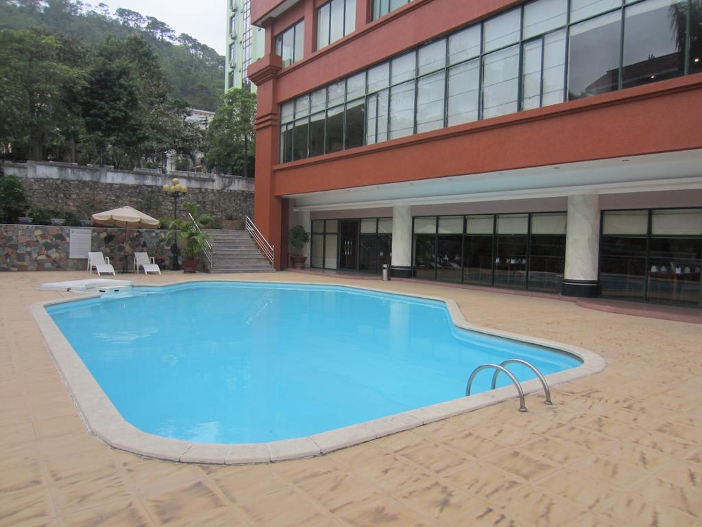 Asean Halong Hotel Ха Лонг Екстериор снимка